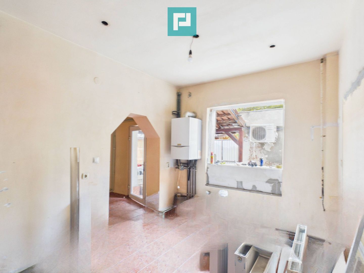 Casă + afacere activă | Venit 1100€/lună - Poză 10