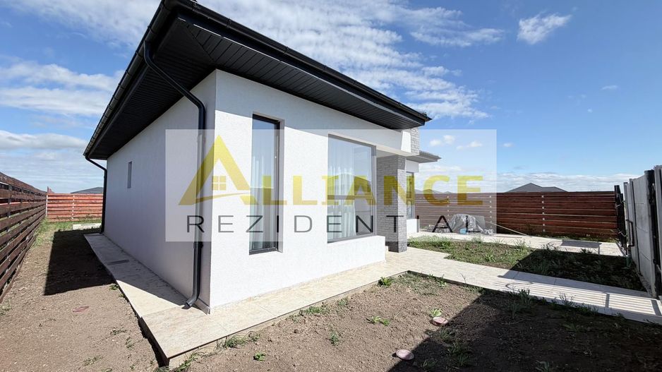 Casa Individuala - 3 camere - 2 bai - 375mp teren - Poză 2
