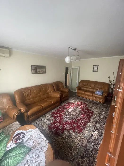 Apartament 2 camere, Piata centrala - Poză 1