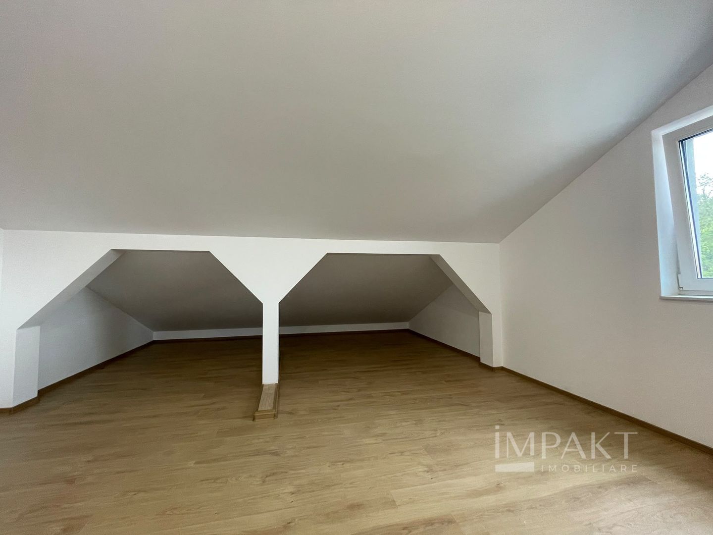 Casa tip duplex de închiriat, zona Oasului - Poză 19