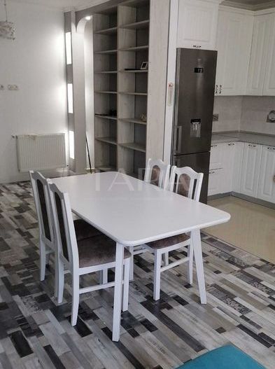 Apartament cu 3 camere de vanzare in Floresti. - Poză 3