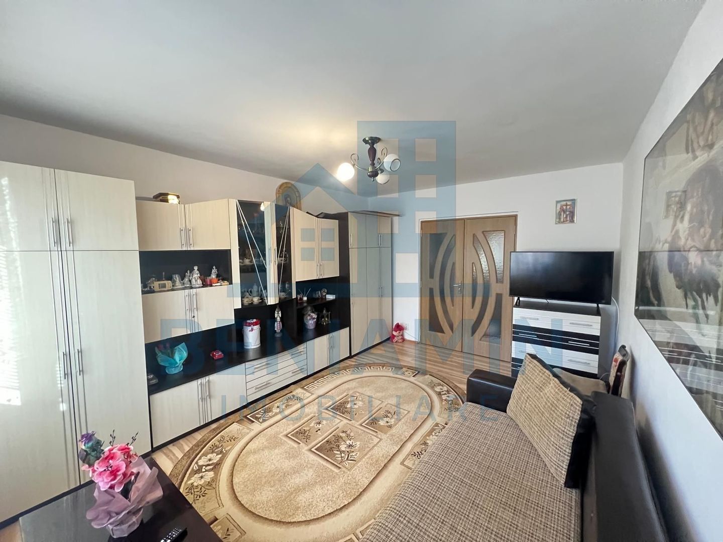 2 camere decomandat 65mp Bartolomeu etaj 1 cu centrala - Poză 3