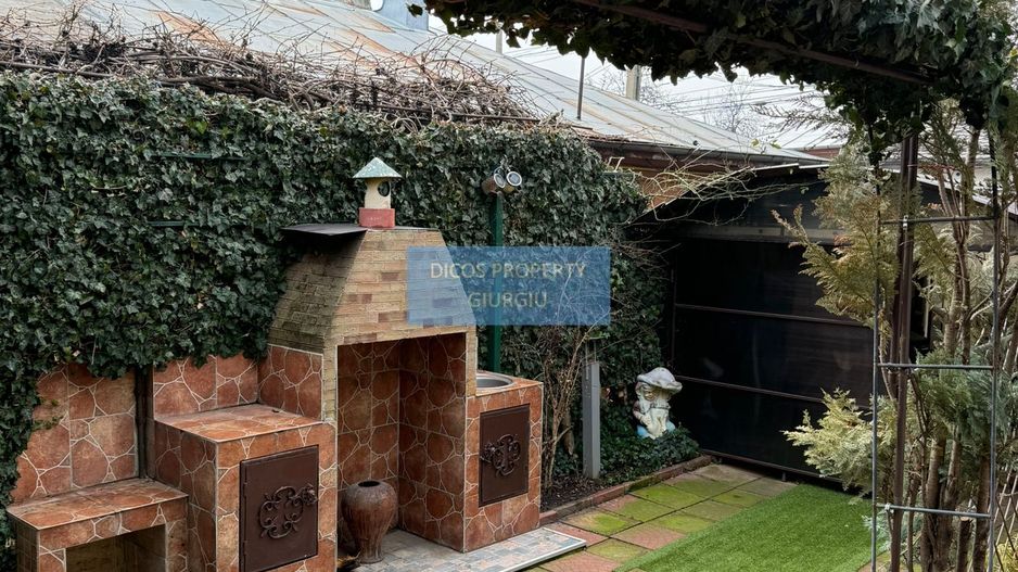 Casă de vânzare pe strada Tudor Vladimirescu - Poză 19