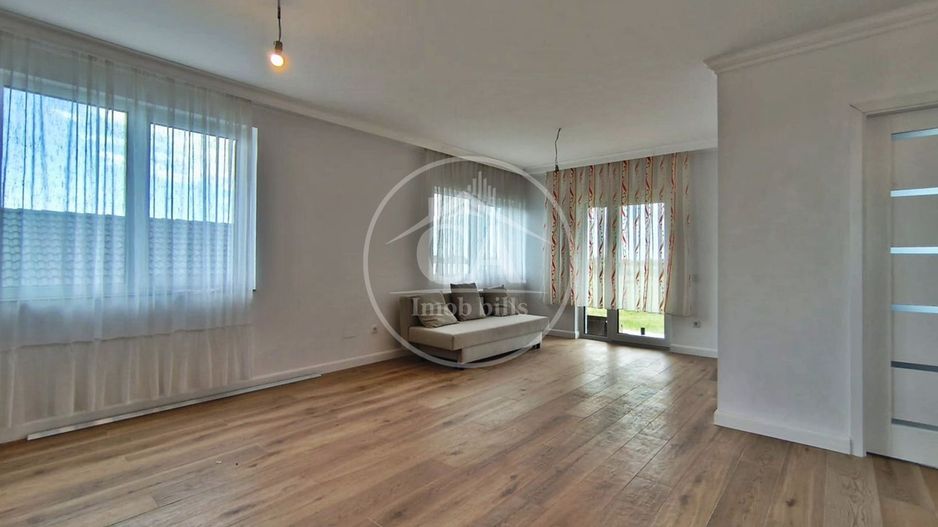Apartament la casă de închiriat cu 2 camere în Santandrei, Bihor - Poză 2
