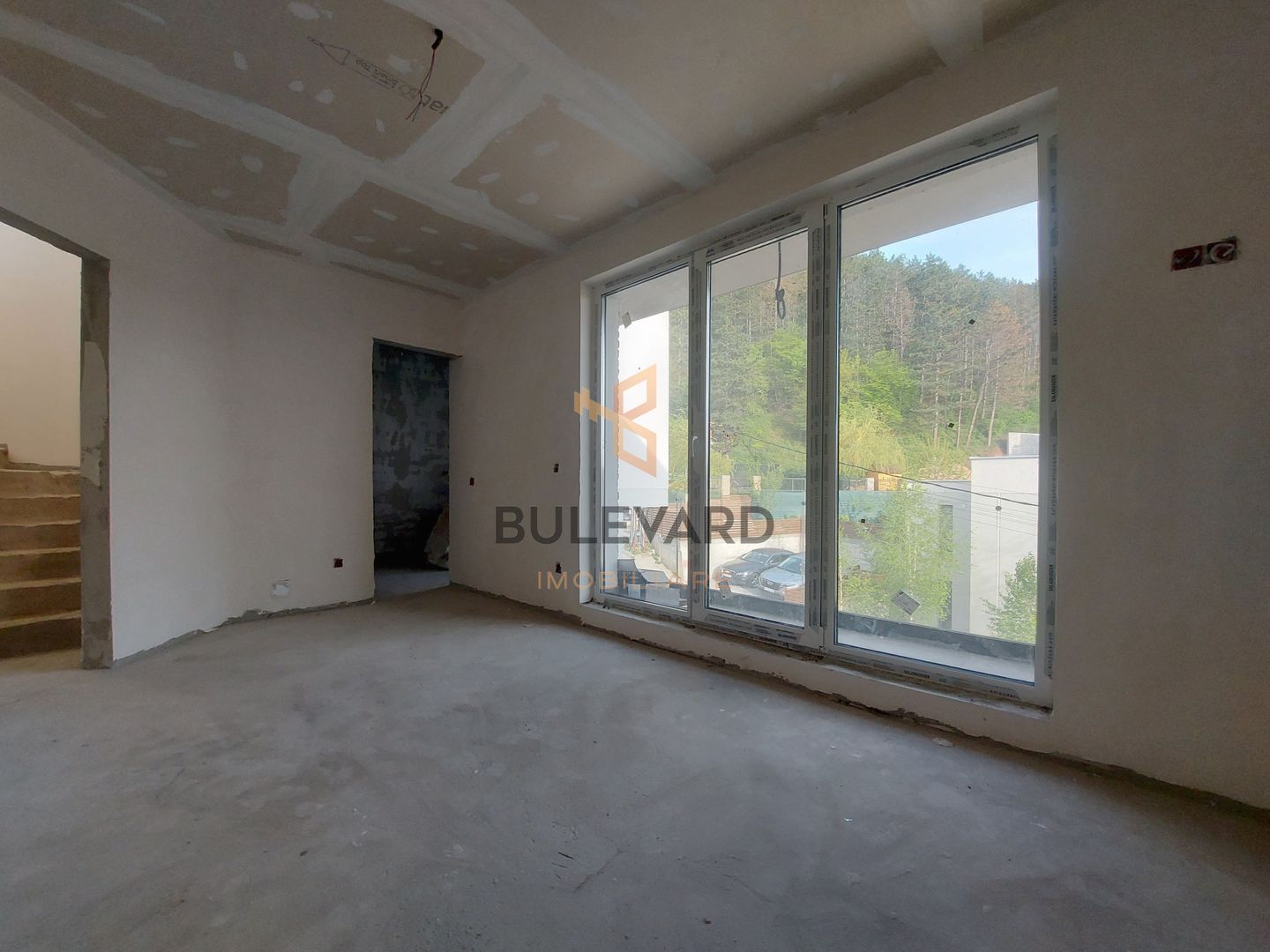 Casa de tip duplex cu CF la 5 minute de Vivo Center! - Poză 13