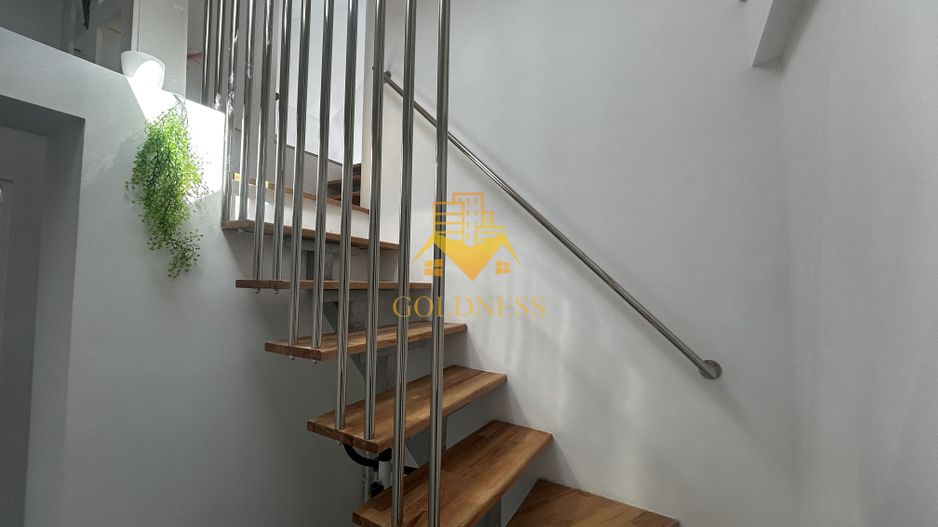 3 camere, modern, curte 105 mp, Parcul Central, Polivalenta, central - Poză 11