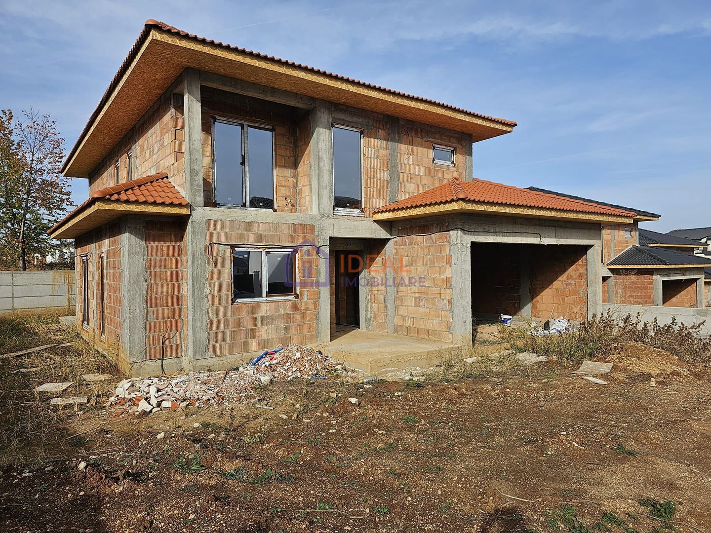 Casa Individuala Morderna cu 4 camere si 450 de mp de curte - Poză 5