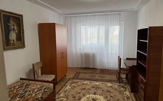 Apartament 3 camere de inchiriat ultracentral - Poză 2