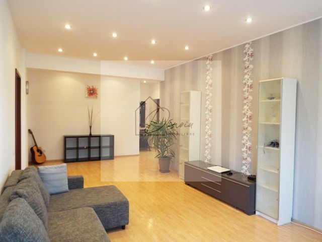 Apartament  3 camere Brancoveanu I vedere parc I parcare inclusa - Poză 1
