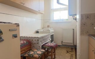 Apartament 2 camere decomandat zona centrala 36,500 euro negociabil - Poză 3