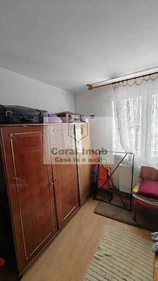 Vand apartament zona linistita - Poză 11