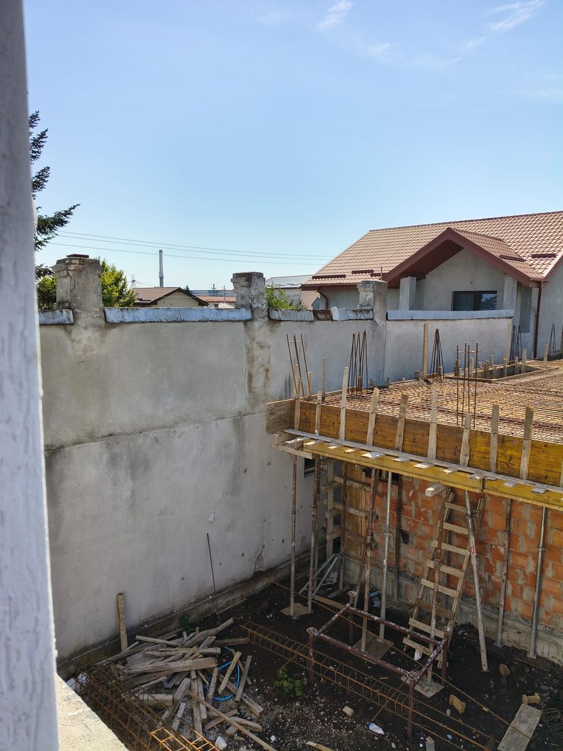 vila ind.5cam,3bai/centruPopesti Leordeni-str.Erou Pantazica Gabr - Poză 8
