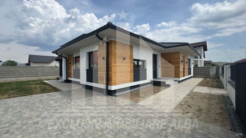 Casa individuala de vanzare, Orizont - Poză 1