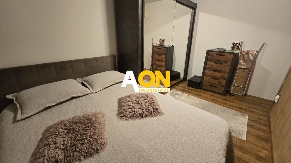 Apartament 2 Camere M-uri, Vedere spre Catedrala, Complet Renovat - Poză 7