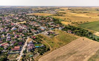 Loc de casă în Poltura Arad - Poză 2