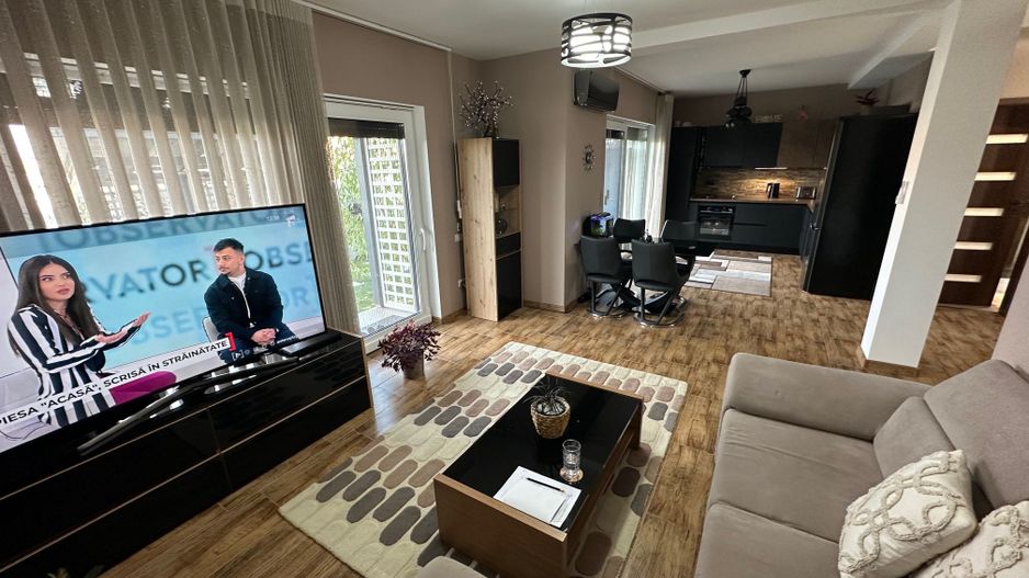 Duplex despărțit prin carpot - Poză 6