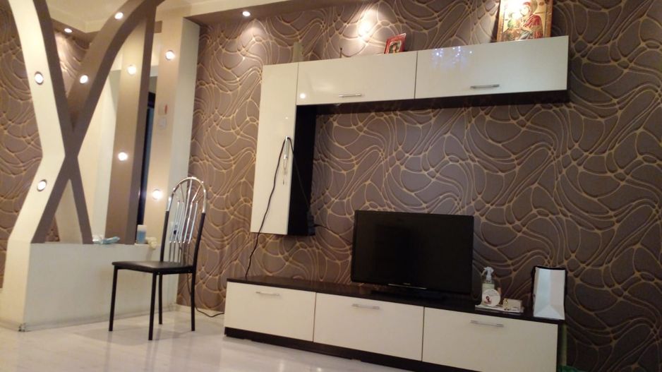 Apartament 3 camere  Bozieni - Poză 1