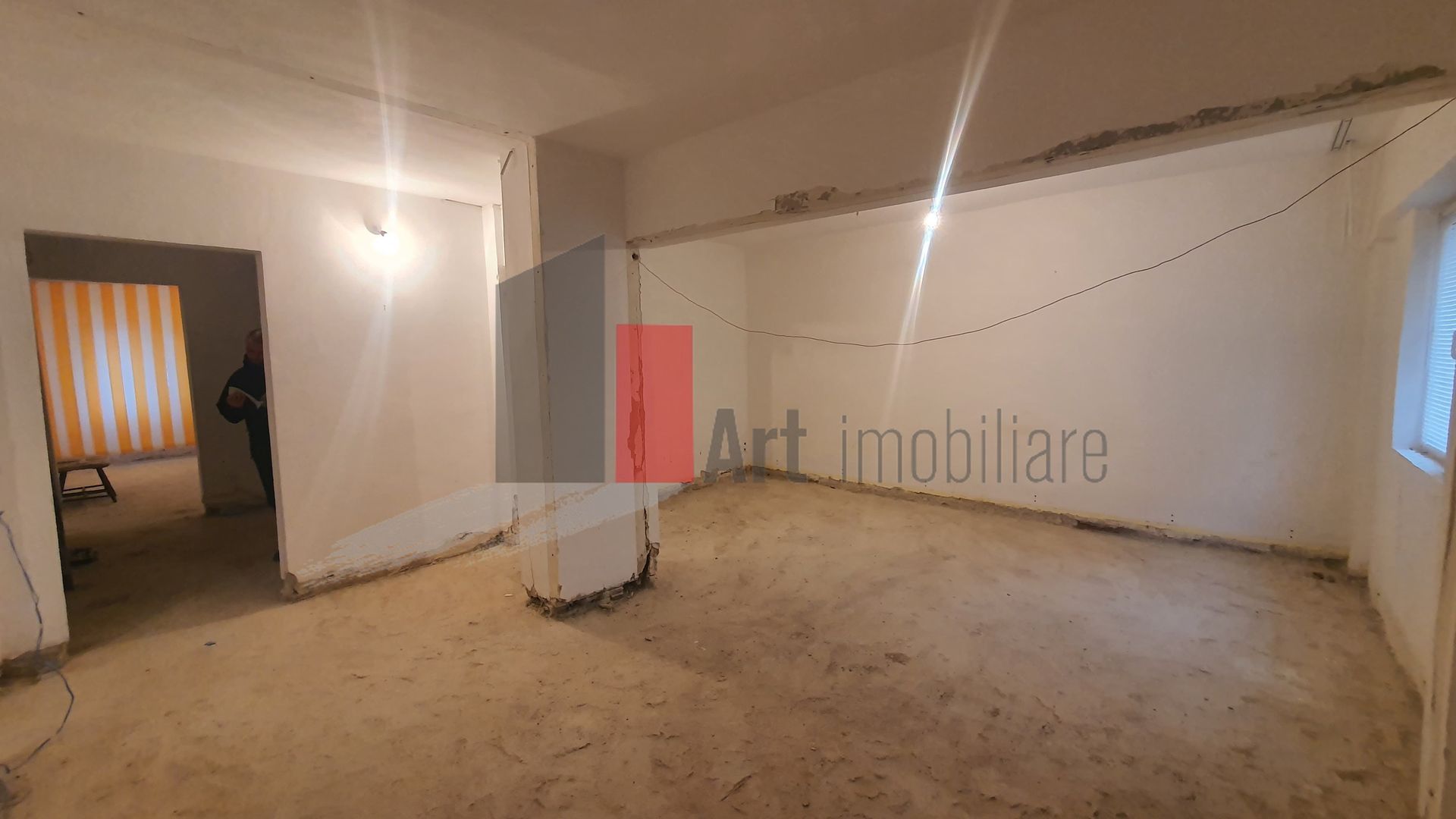 Super Ocazie - Ap 4 cam Giurgiu decomandat, parter - Poză 7