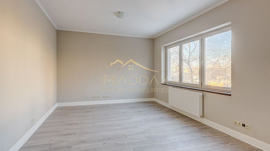 Vila ***400mp*** + Curte Proprie // zona Aviației - Poză 27