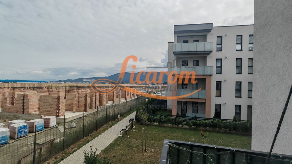 Apartament 2 camere, mobilat, lift, parcare, animale,Cristian BV - Poză 7