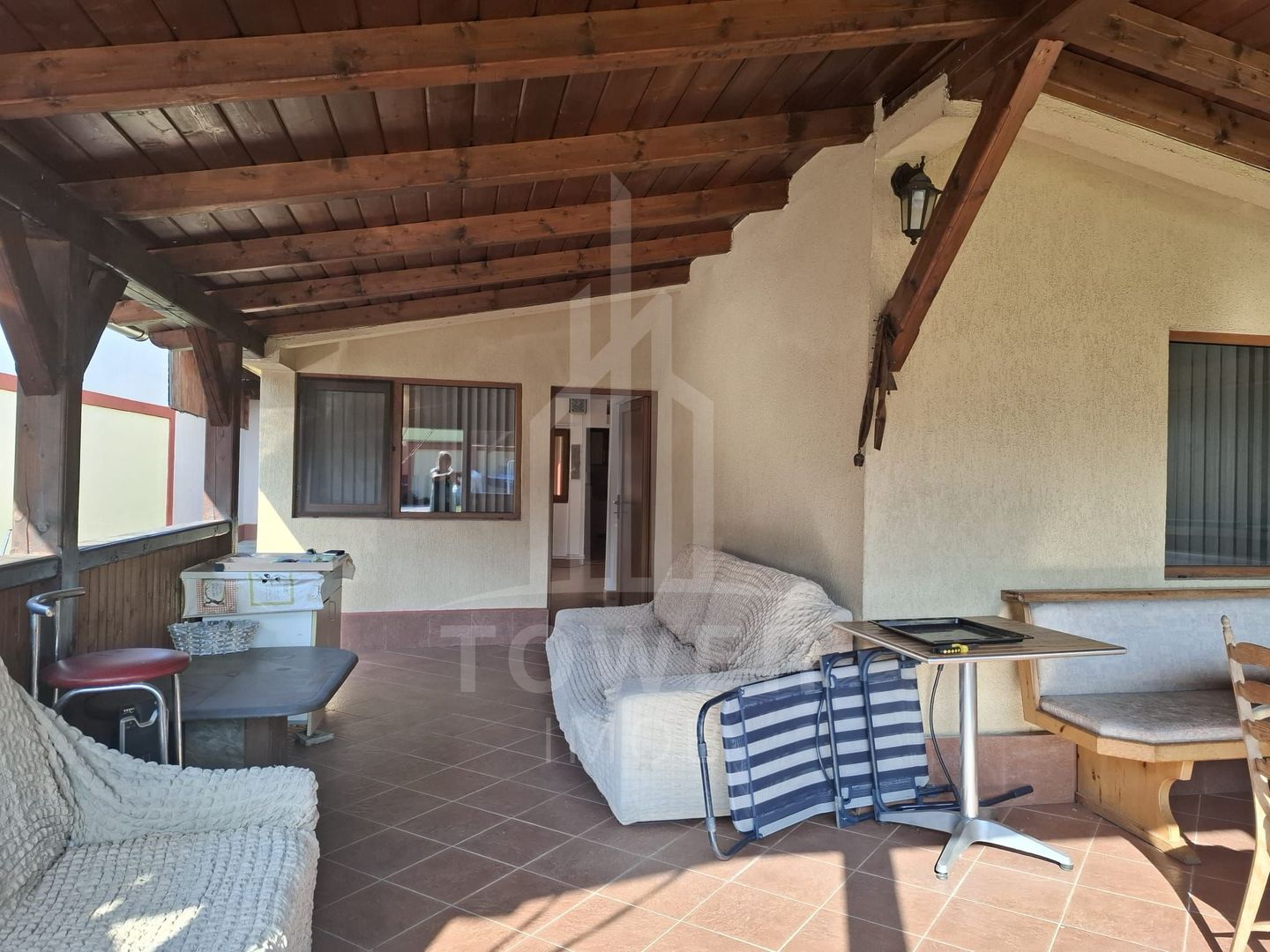 De vânzare casă în Orlat, cu teren generos de 2200 mp și panoramă deosebită! - Poză 17