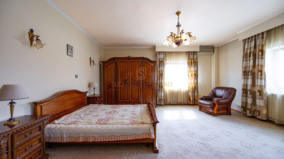 Vila impresionanta D+P+E+M | 500+ mp | teren 2652 mp | piscina - Poză 17