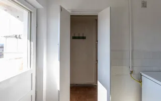 Apartament 2 camere, Casa Modei, bloc 1987 - Poză 13
