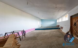 Spațiu comercial de închiriat în Buhuși, jud. Bacău. - Poză 4