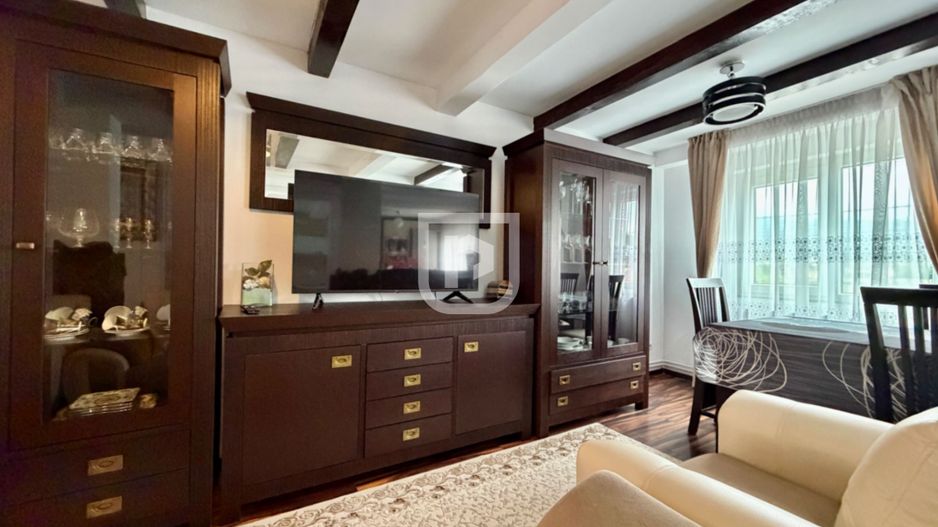 Triplex LUX în centrul Frasin – complet mobilat - Poză 4