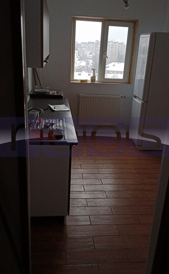 VANZARE 3 CAMERE DECOMANDAT - TIMPURI NOI - Poză 7