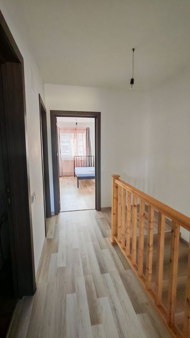 Vila tip duplex S+P+E cartier IZVOR Tarlungeni semimobilata179000 euro - Poză 27