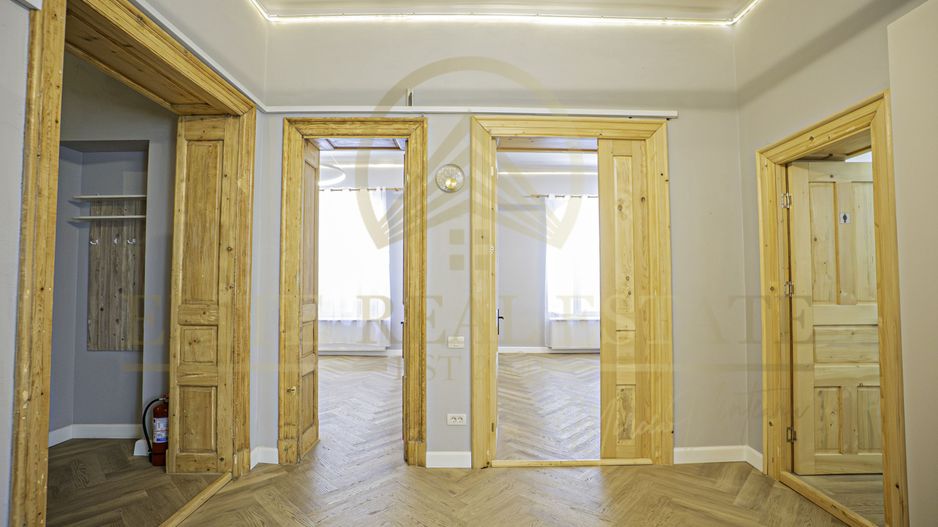 Piata Ovidiu - inchiriere spatiu de 125 mp situat la parter. - Poză 9