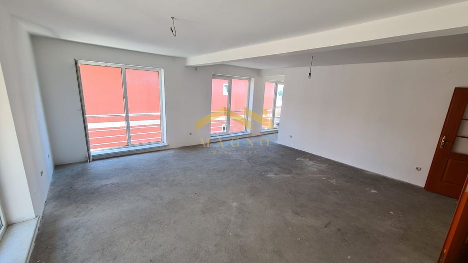 Cladire in orasul Kladovo / Serbia - Poză 10