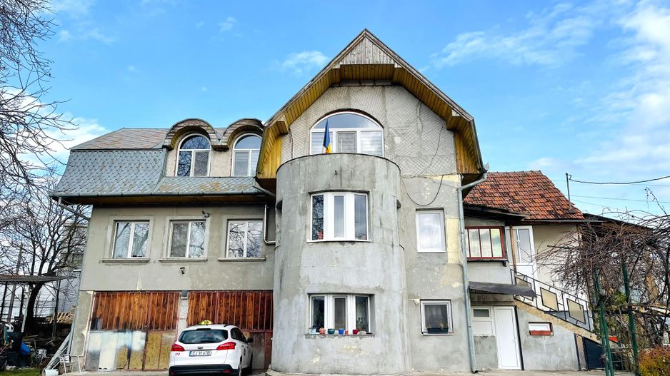 Casă cu potențial de renovare, teren generos 1366 mp, Dâmbu Rotund - Poză 2