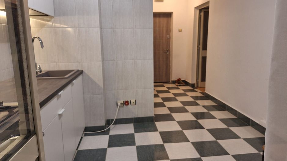 GARS. PIATA UNIRII, BUCATARIE INCHISA, MODERN, METROU 8 MINUTE - Poză 7