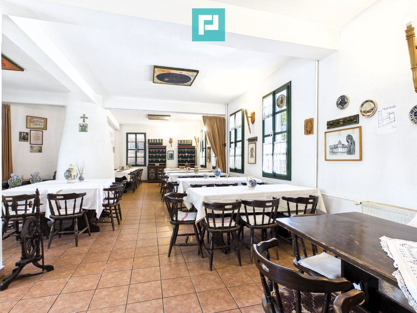 Pensiune 18 Camere cu Restaurant - Cetatea Oradea - Poză 17
