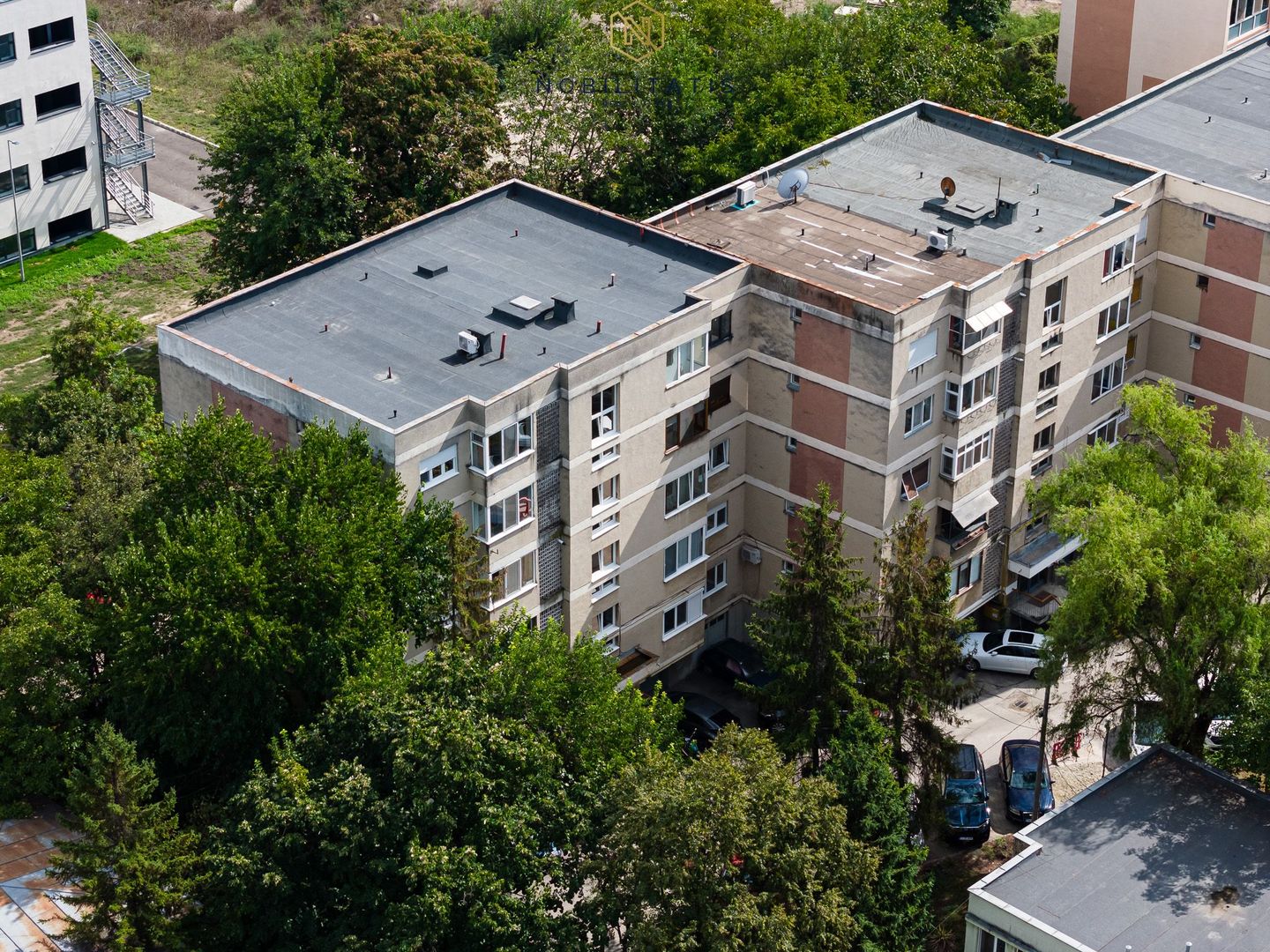 Un apartament cum rar găsești, în centrul orasului | 4 camere & 2 bai - Poză 20