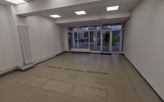 Spațiu comercial 150 mp | Vedere la parc | Vitrină 8 m | Vad intens - Poză 1