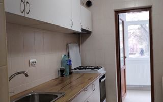 Apartament 2 camere Dec 49 mp Galata 90000 euro - Poză 3