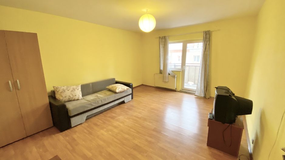 Vlahuta, garsoniera sectiune mare - Poză 1