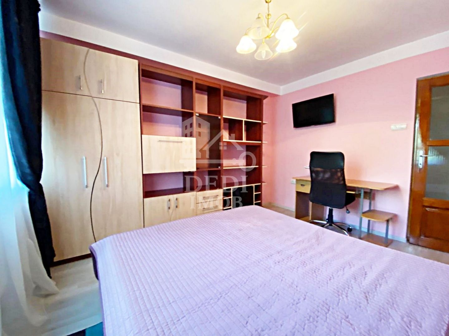 Apartament 3 camere de inchiriat in zona Rogerius, Oradea - Poză 3