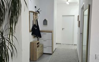 Apartament 3 camere , etaj 1 , 80 mp – Șelimbăr, zona Pictor Brana - Poză 3