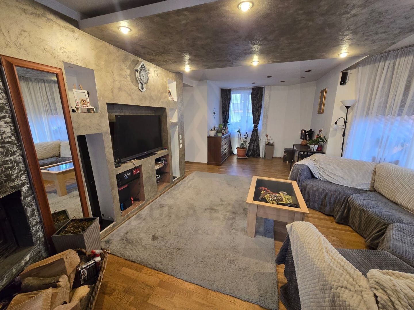 Casa moderna 8 camere pretabil locuinta sau investitie in Selimbar - Poză 17