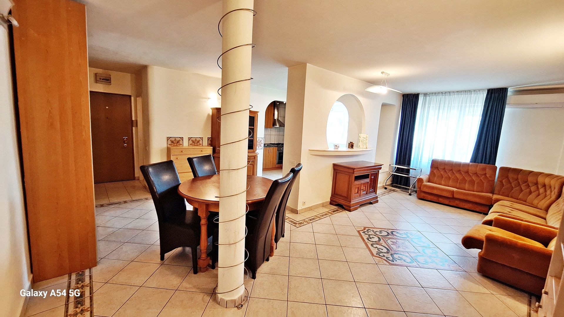 Centrul Civic, apartament cu 4 camere, 78mp+5mp balcon, 175000 euro - Poză 7