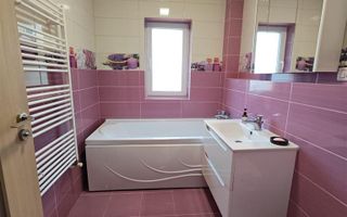 Giroc 2 camere decomandat (transformat din 3camere) et 1 loc parcare - Poză 9