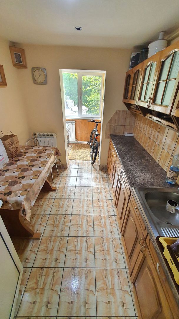 Apartament 3 camere, etaj 1, zona CRUCEA GĂRII - Tribunal; - Poză 2