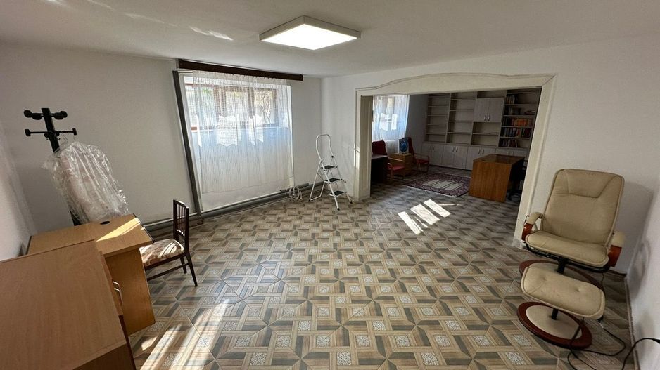 Casa in zona CENTRALA -  Take Ionescu - Poză 6
