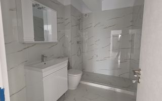 Apartament 3 camere Otopeni central - Poză 9
