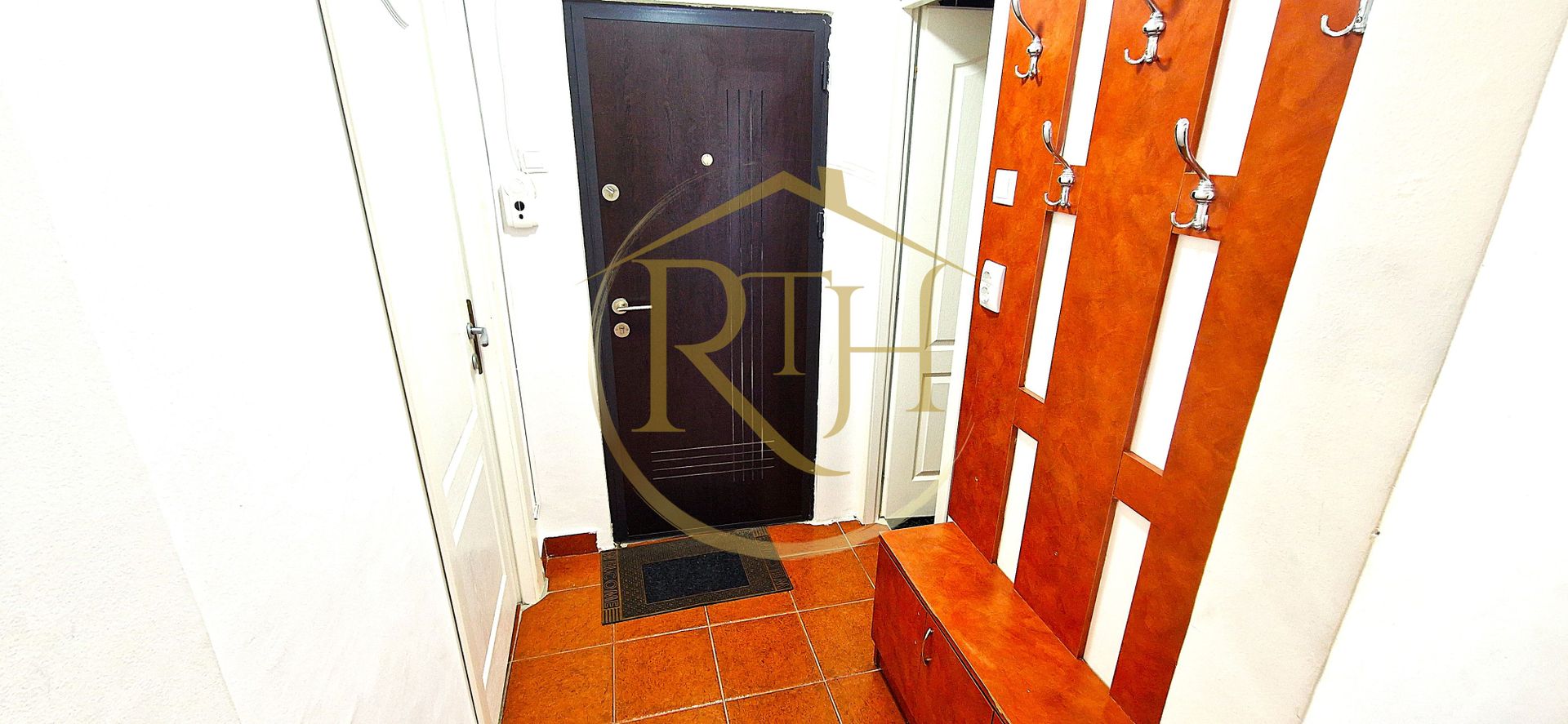 Inchiriez apartament cochet cu 3 camere in complexul studentesc - Poză 8