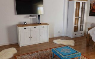 Vila cu ponton la lacul Snagov - Poză 6